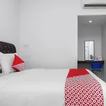 OYO 632 Hotel Mulana