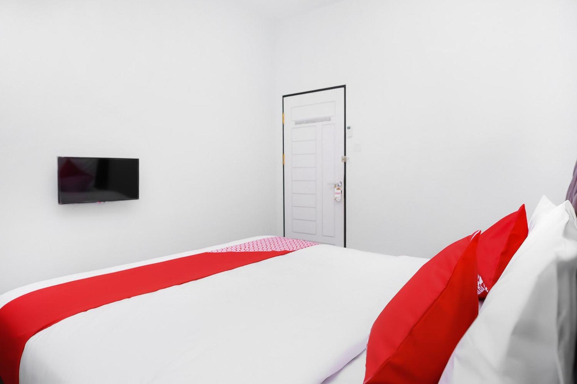 Oyo 632 Mulana Hotel 2*