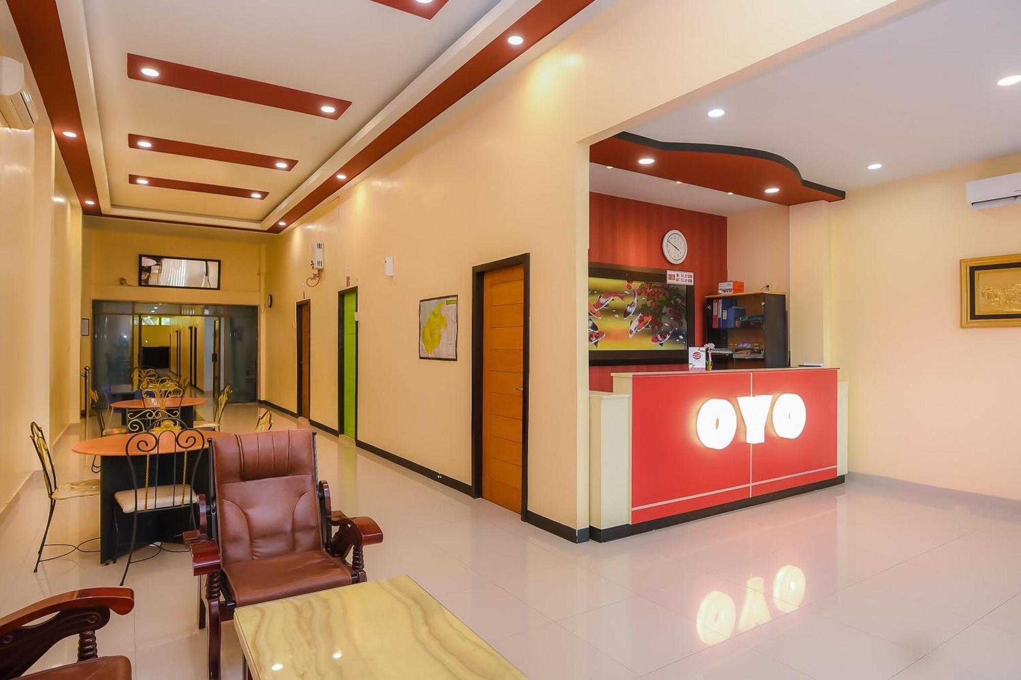 Hotel Oyo 632 Mulana 2*