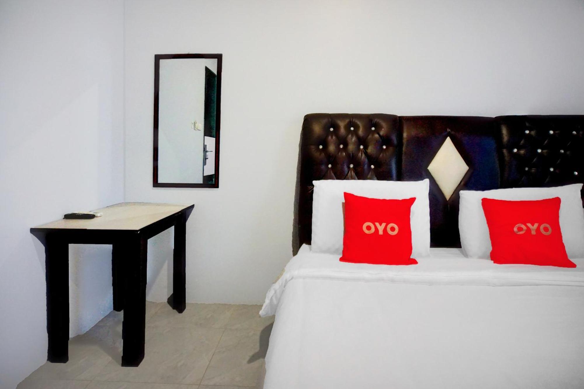 Hotel Oyo 632 Mulana 2*